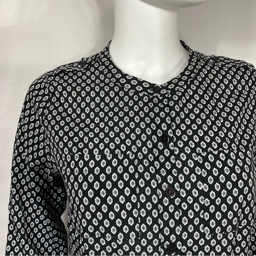 Express Diamond Pattern Black & Gray Design Long Sleeve Collarless Button Down - Picture 6 of 6